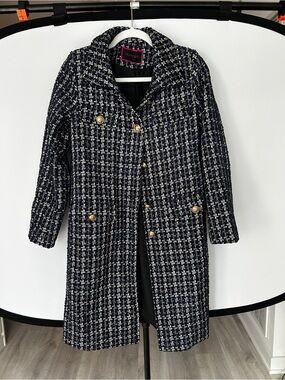 Glamorous Navy & White Tweed Long Coat with Gold Buttons
